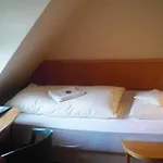 Lola Szálloda 4*